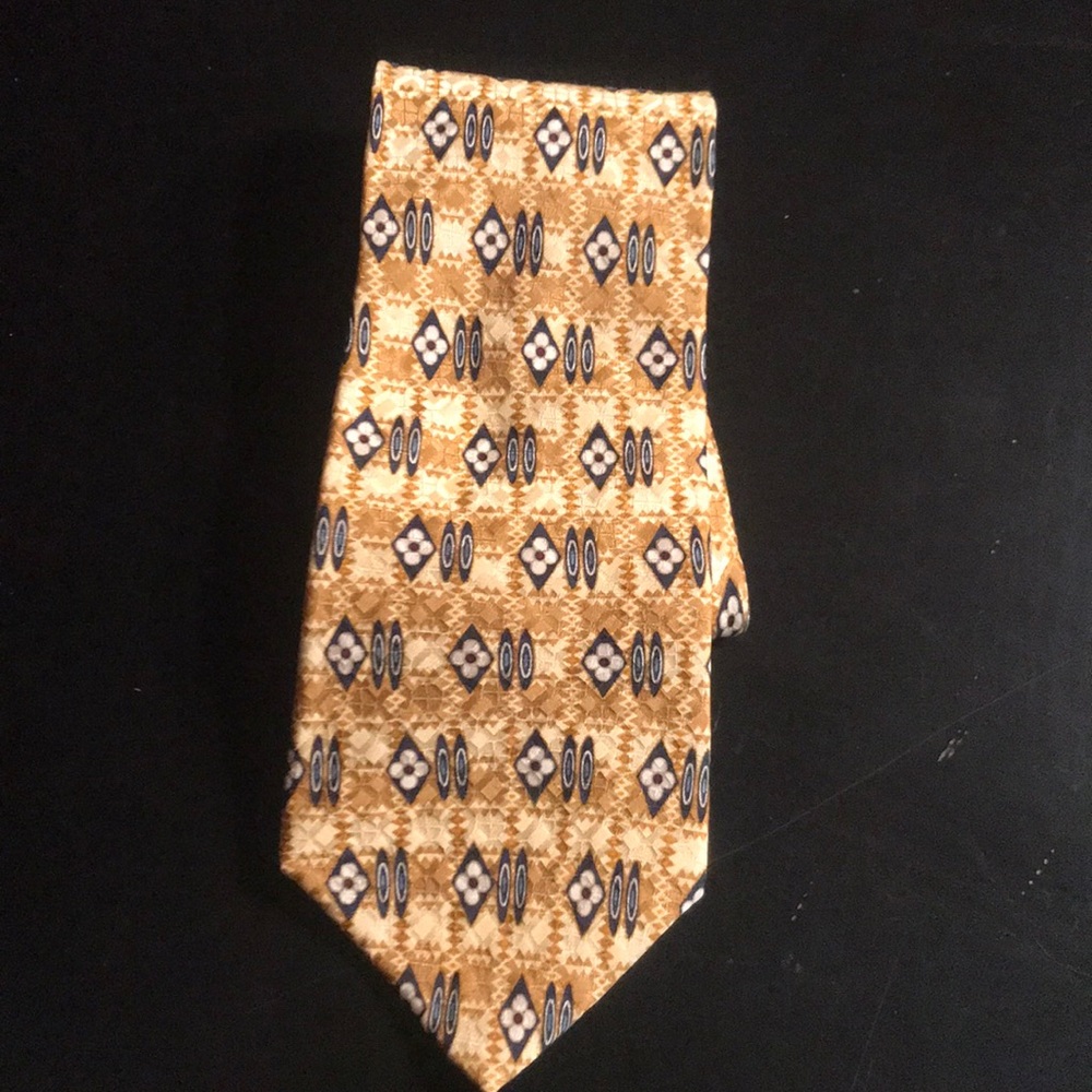 Nautical yellow neck tie